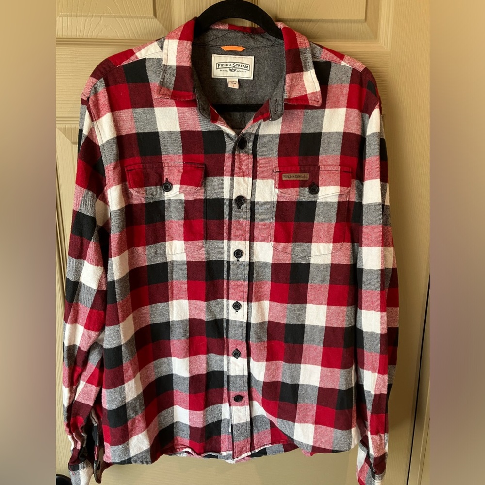 Field & Stream Shirt- Men’s Large